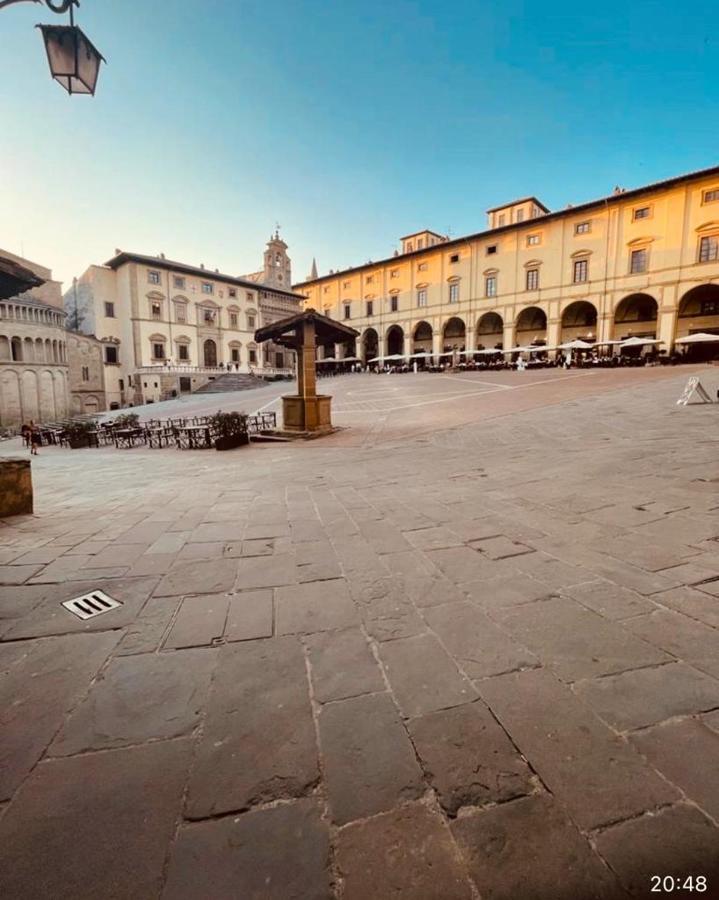 La Torre Di Borgunto - Piazza Grande Apartamento Arezzo Exterior foto